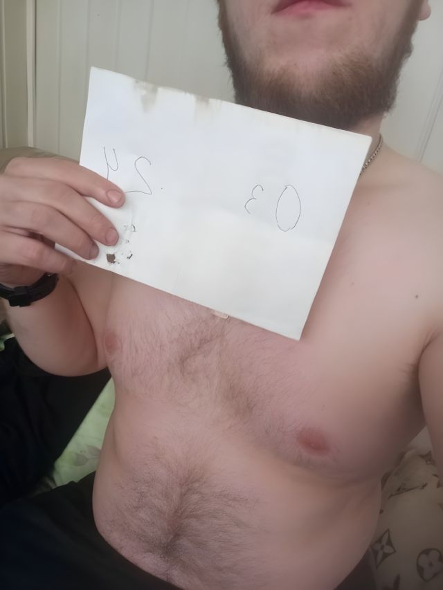 Мужчина Витя Советский