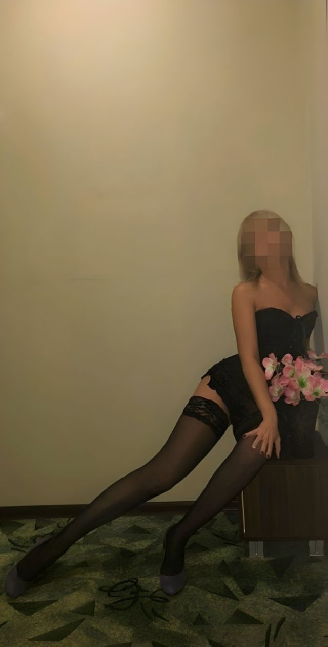 Индивидуалка Лера Ленинский