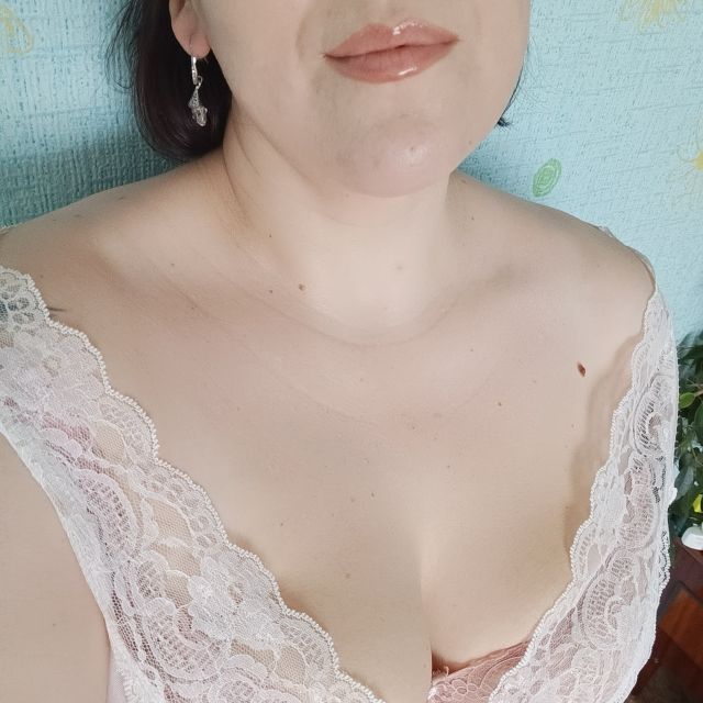 Индивидуалка Сочная Милфа GFE МКР Северный Фотография 